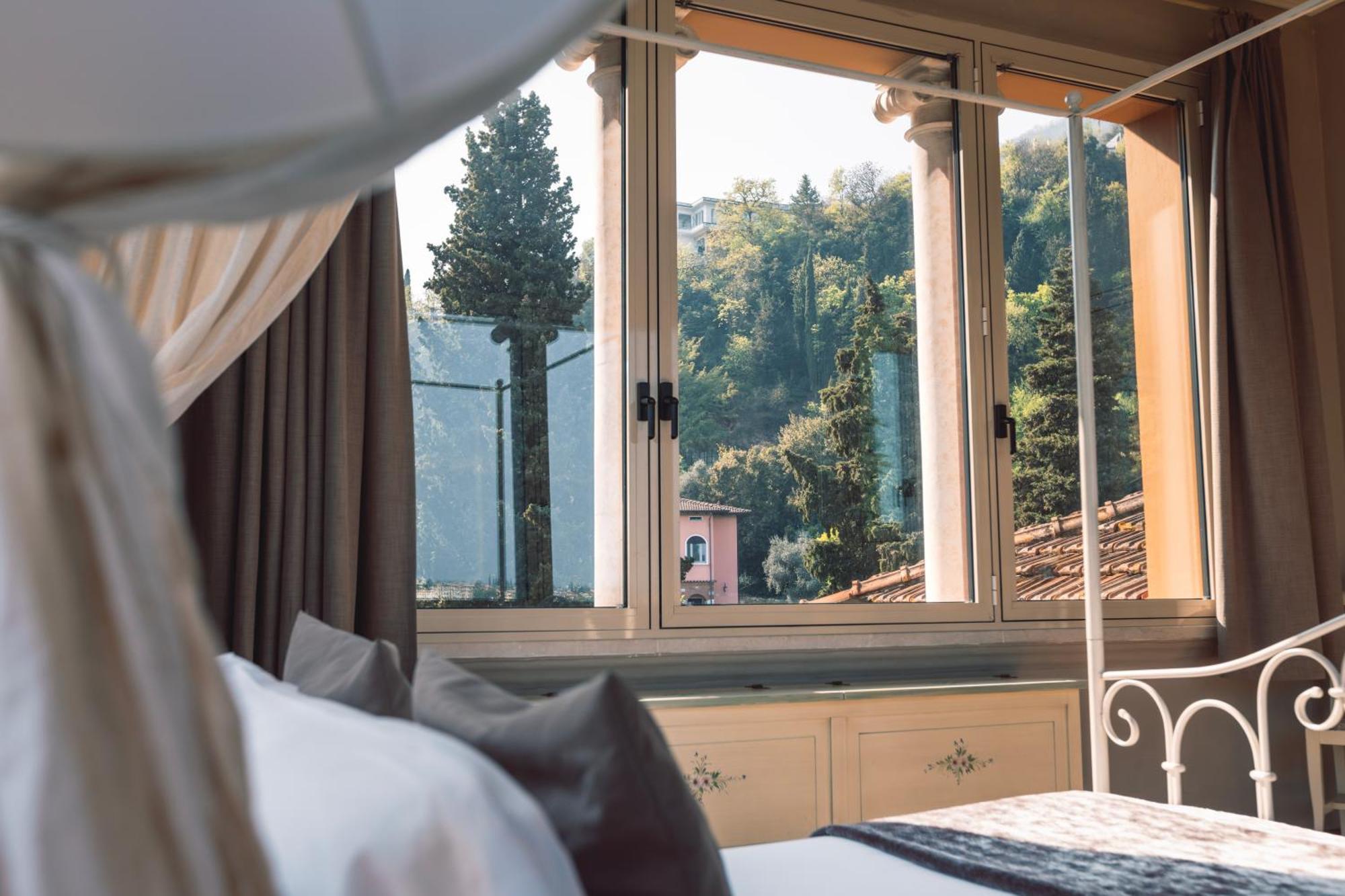 טוסקולנו מדרנו Villa Mimosa Au Lac - Estella Hotels Italia מראה חיצוני תמונה